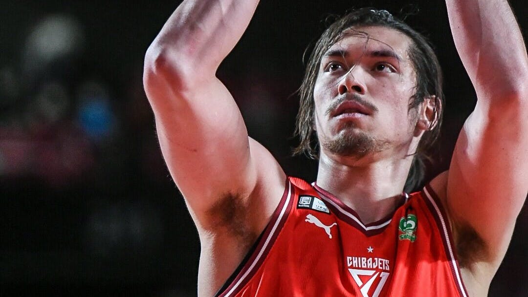 Quentin Millora-Brown gets rude B.LEAGUE welcome as Ryukyu crushes Chiba Jets